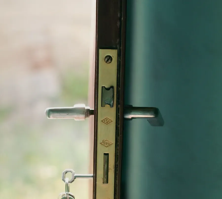 Open door showing the locking edge and handle – checking for lock repair or replacement in Consett with the door open, Locksmith Consett